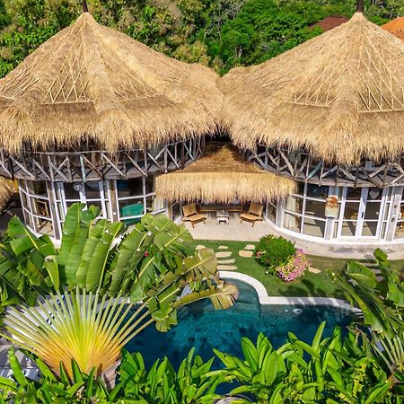Balangan Beach Villa Idaman Bungalows ジンバラン エクステリア 写真
