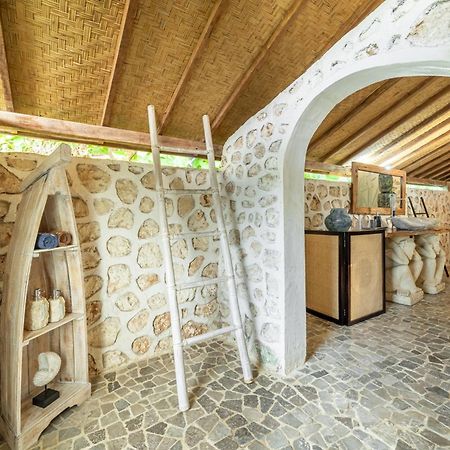 Balangan Beach Villa Idaman Bungalows ジンバラン エクステリア 写真