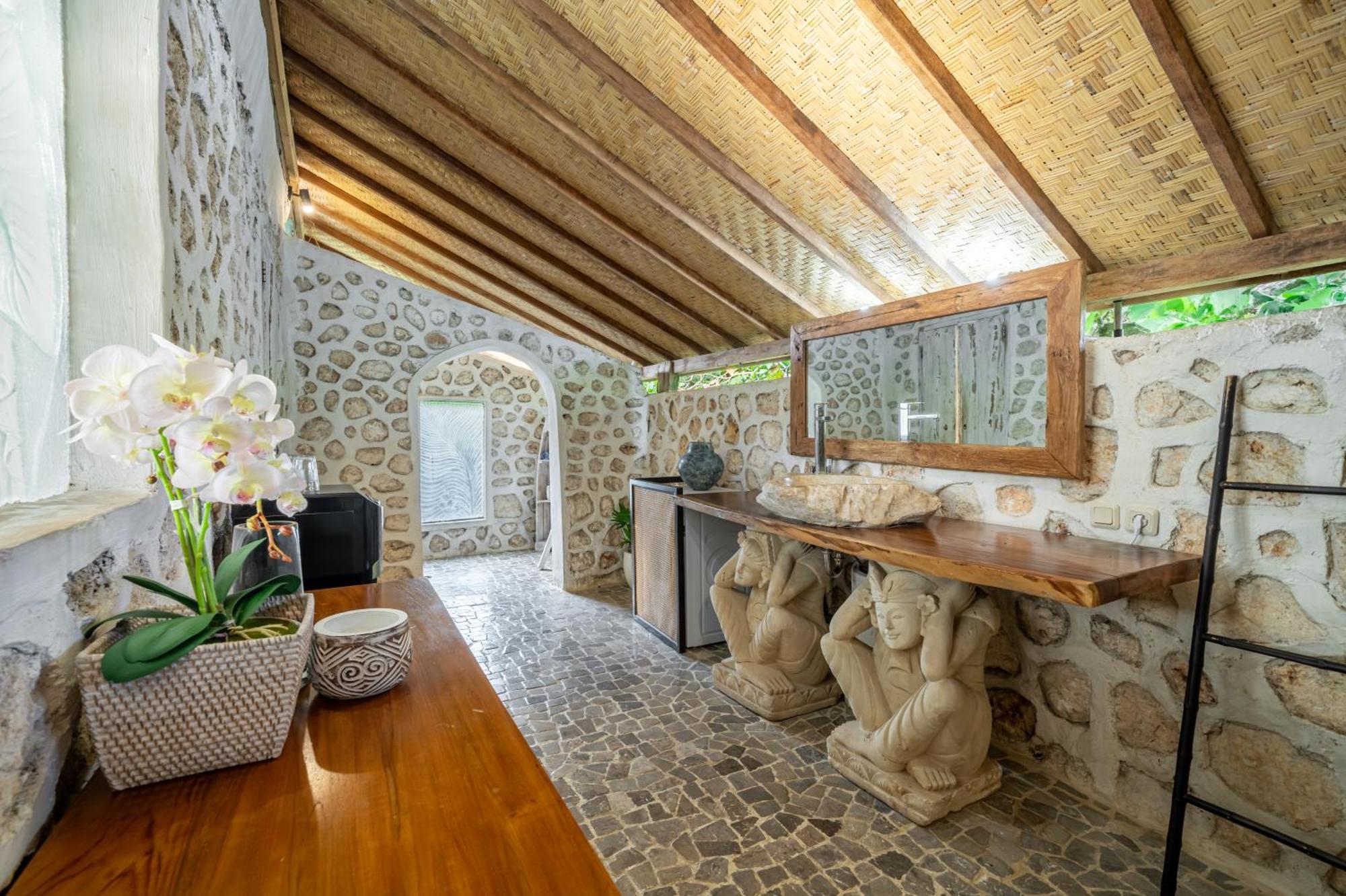 Balangan Beach Villa Idaman Bungalows ジンバラン エクステリア 写真