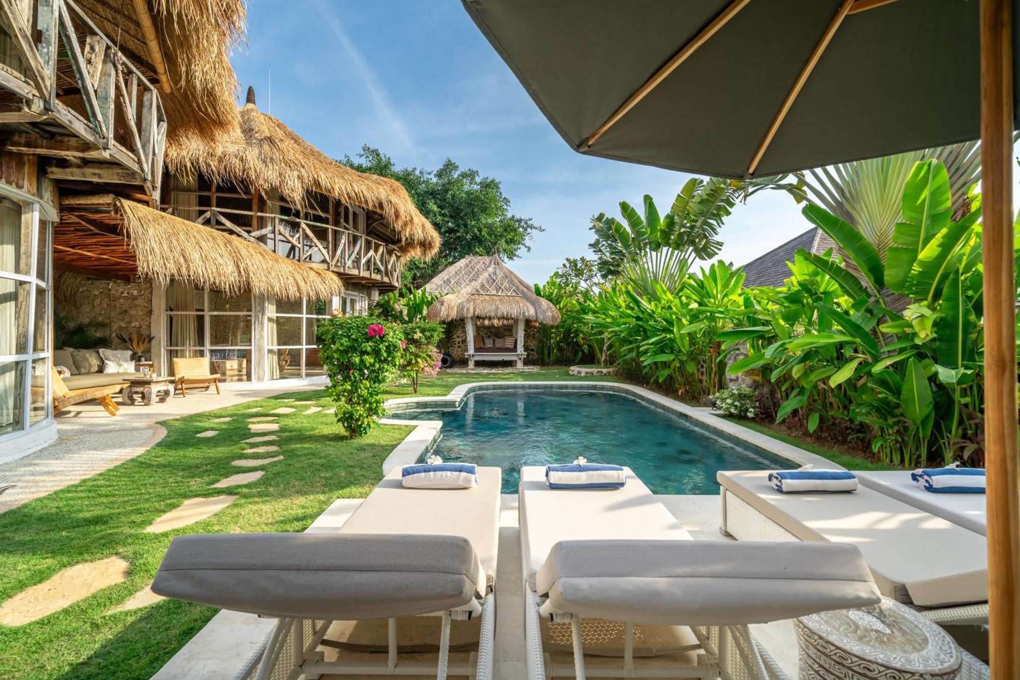 Balangan Beach Villa Idaman Bungalows ジンバラン エクステリア 写真