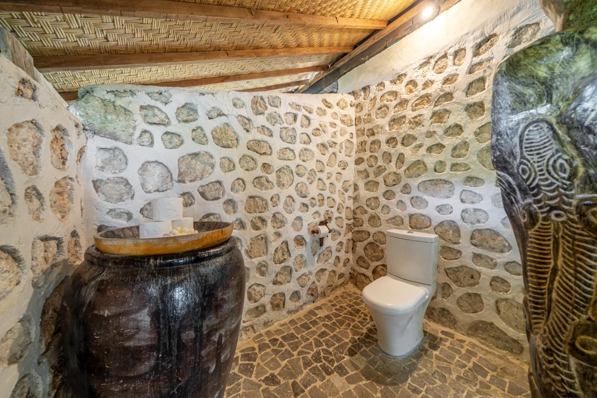 Balangan Beach Villa Idaman Bungalows ジンバラン エクステリア 写真