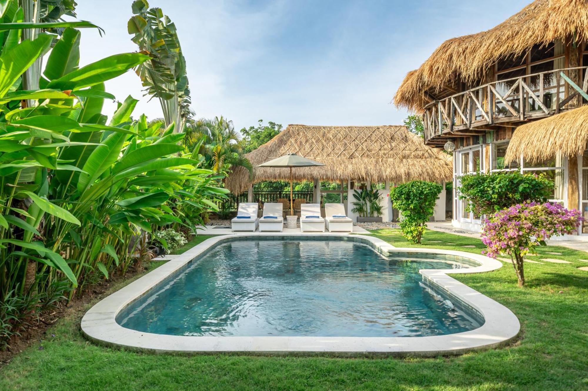 Balangan Beach Villa Idaman Bungalows ジンバラン エクステリア 写真