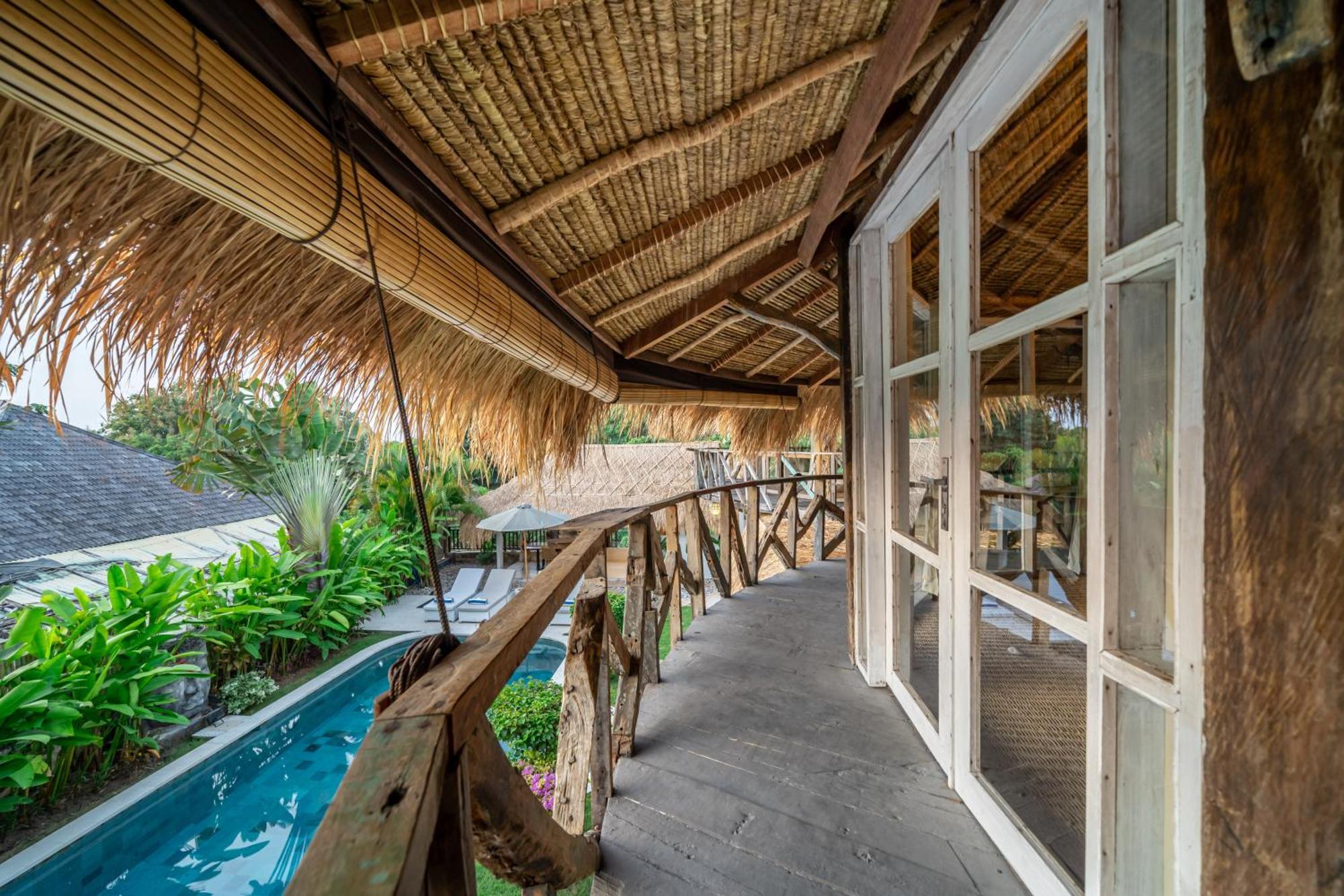 Balangan Beach Villa Idaman Bungalows ジンバラン エクステリア 写真